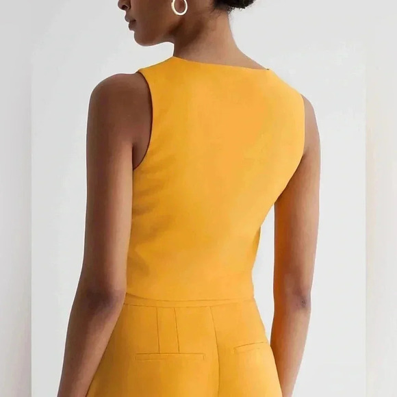 Express Yellow Square Neck Cropped Tank Top - Picture 5 of 7